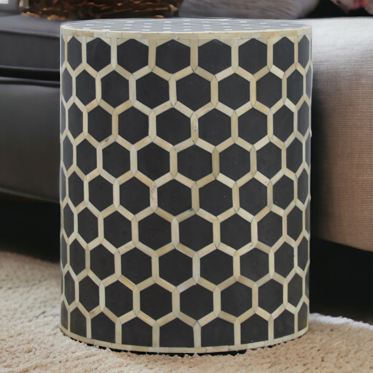 Beistellhocker mit Knochenintarsien – Bild 9
